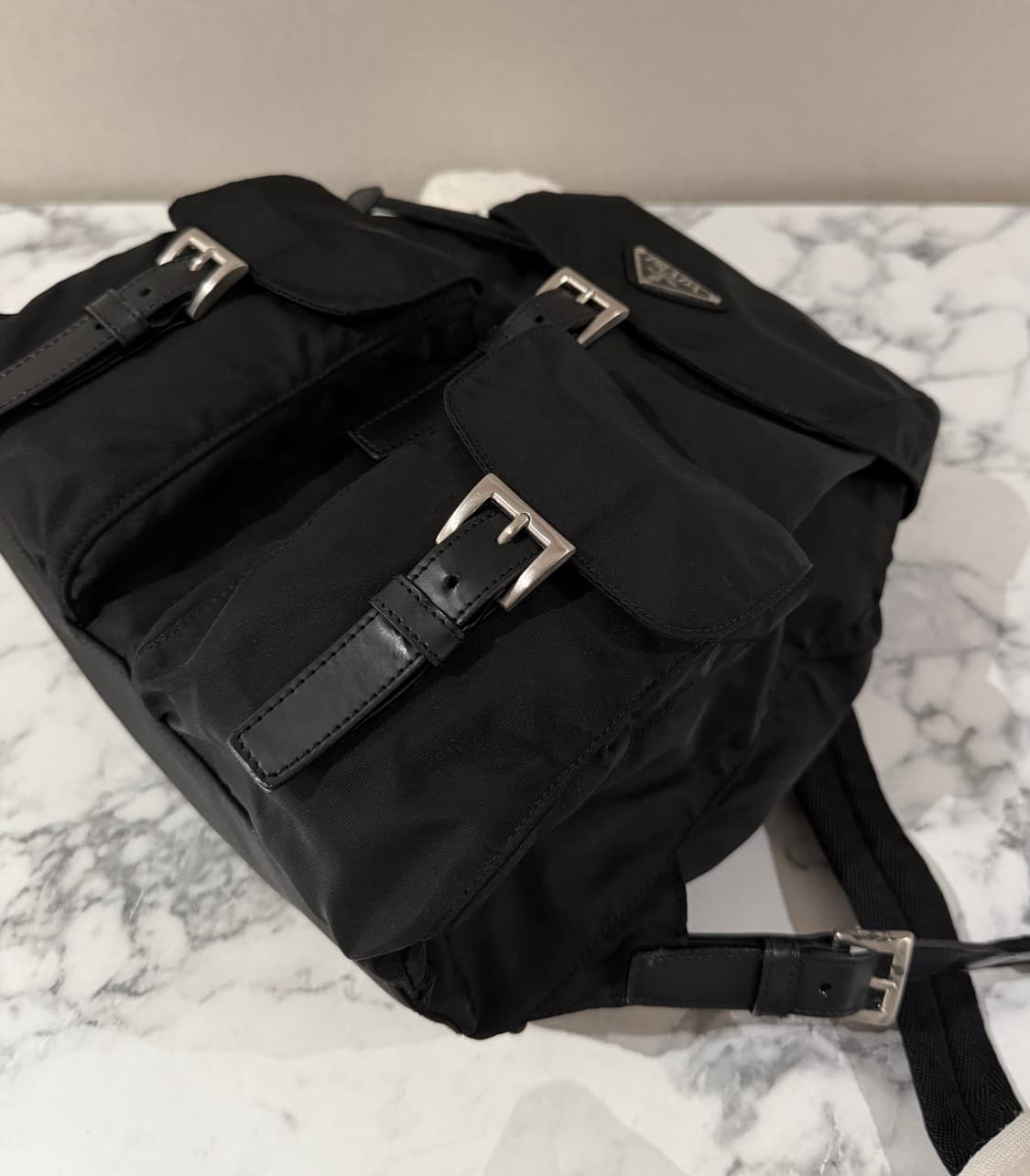 정품 프라다 백팩 스몰 사이즈  상품이미지5