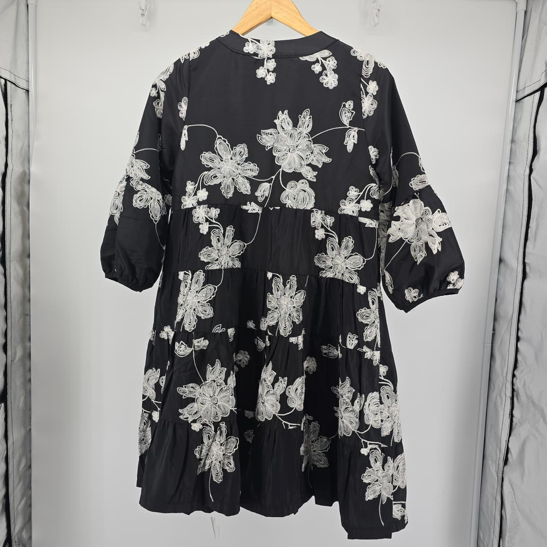 블랙 플라워 자수 셔츠 원피스 66 상품이미지2