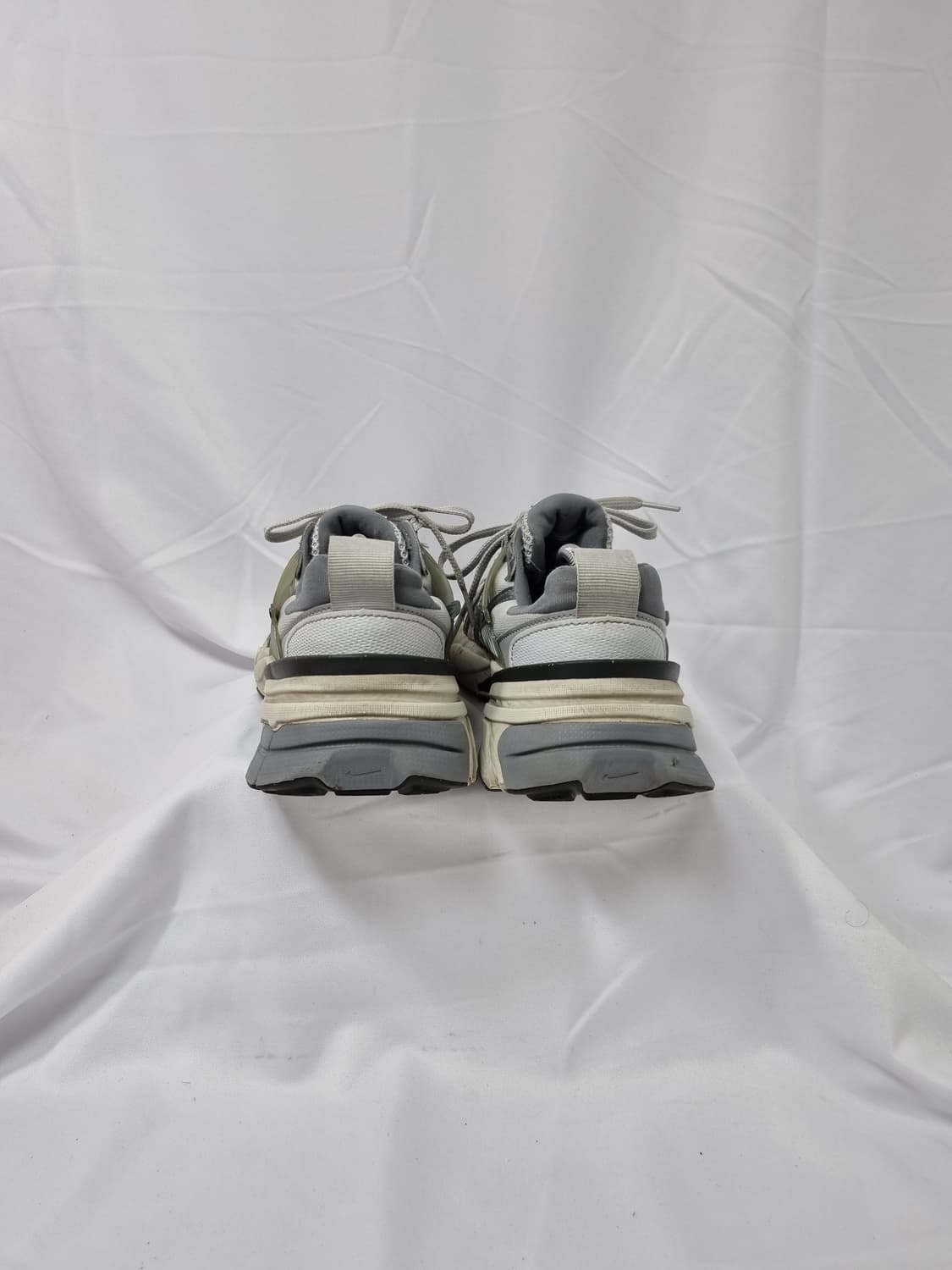 245 나이키 v2k 런 퓨어 플래티넘 울프 그레이 상품이미지3