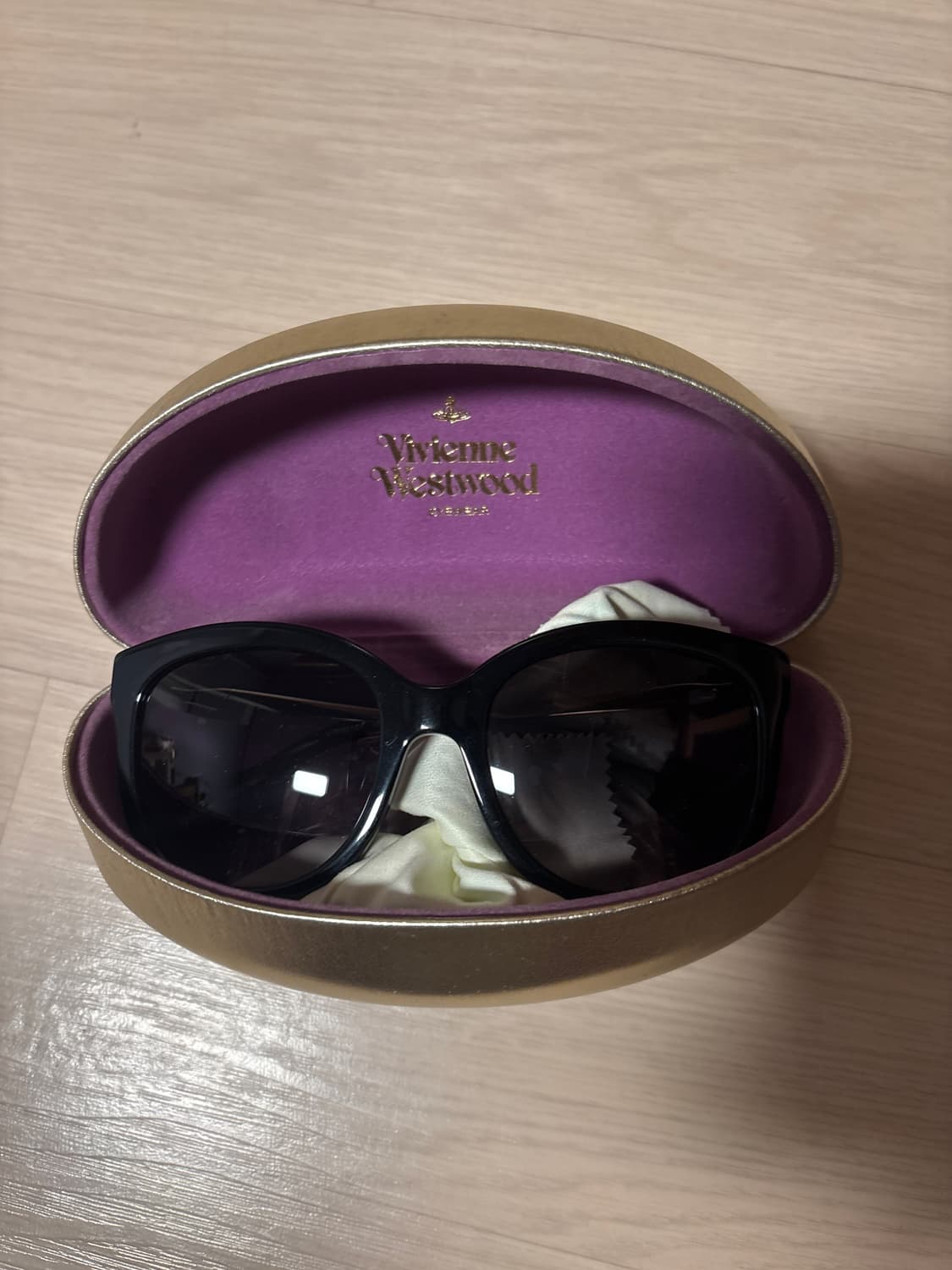 비비안 웨스트 우드 선글라스 상품이미지1