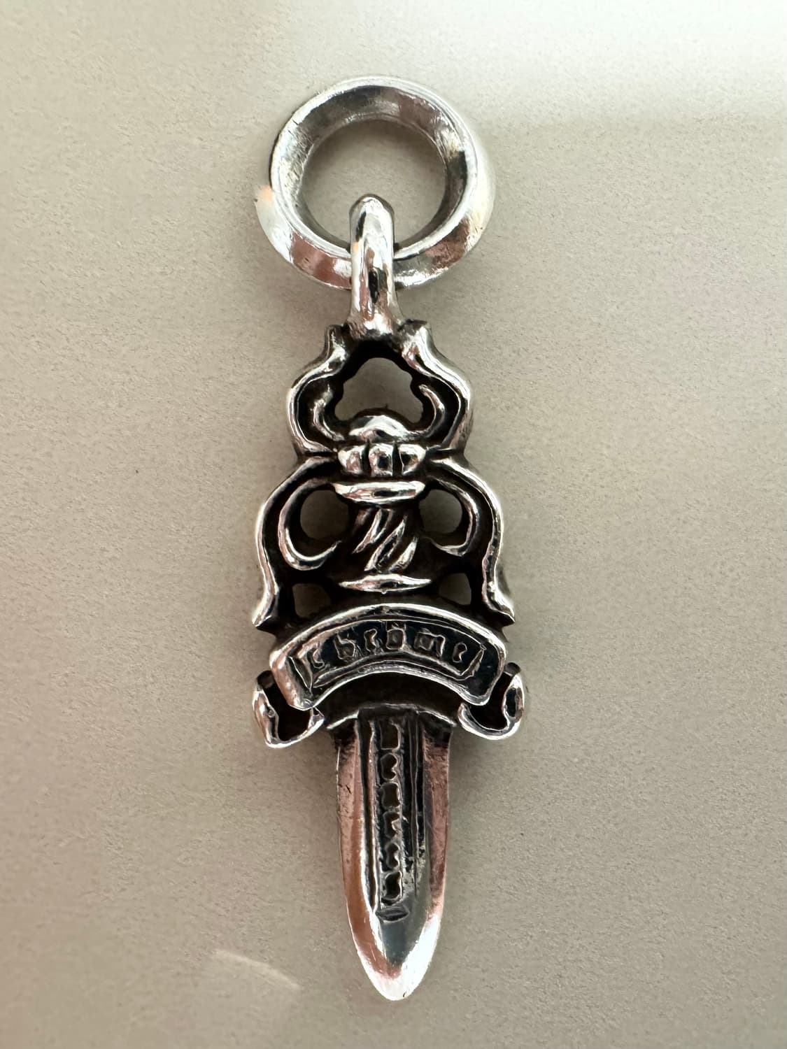 크롬하츠 5 대거 펜던트 상품이미지3