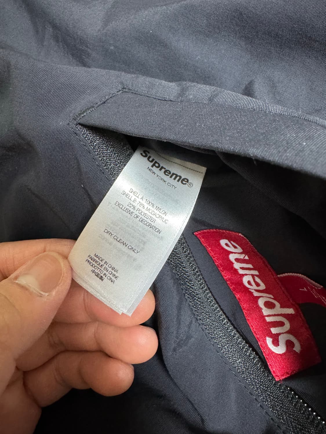 [L] 슈프림 포우 퍼 리버시블 후드 트랙 자켓 - 25SS 상품이미지7