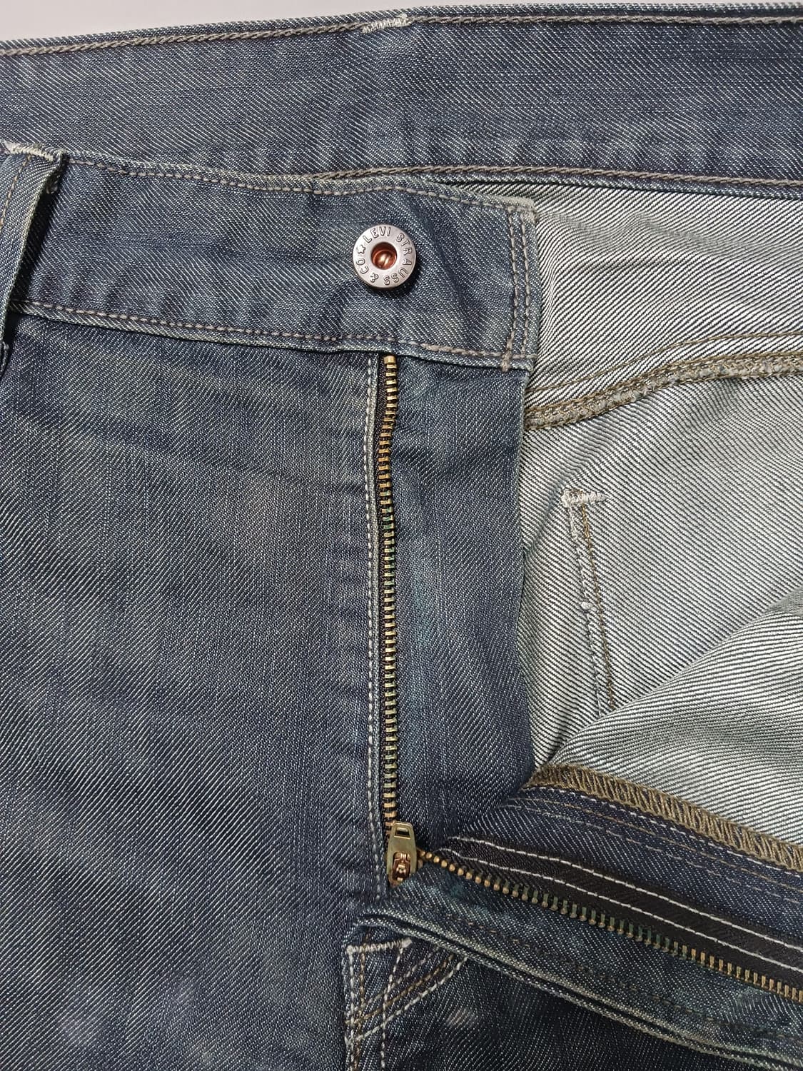 [36] 리바이스 흑청 린스드 포켓 레귤러진 청바지 상품이미지6