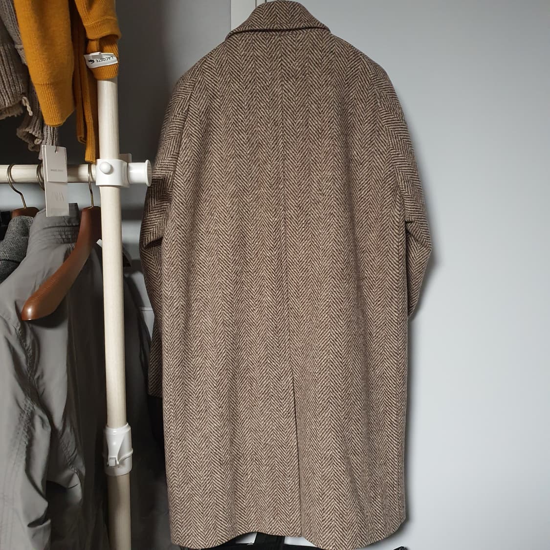 [100] 헤지스 헤링본 발마칸 코트 상품이미지4