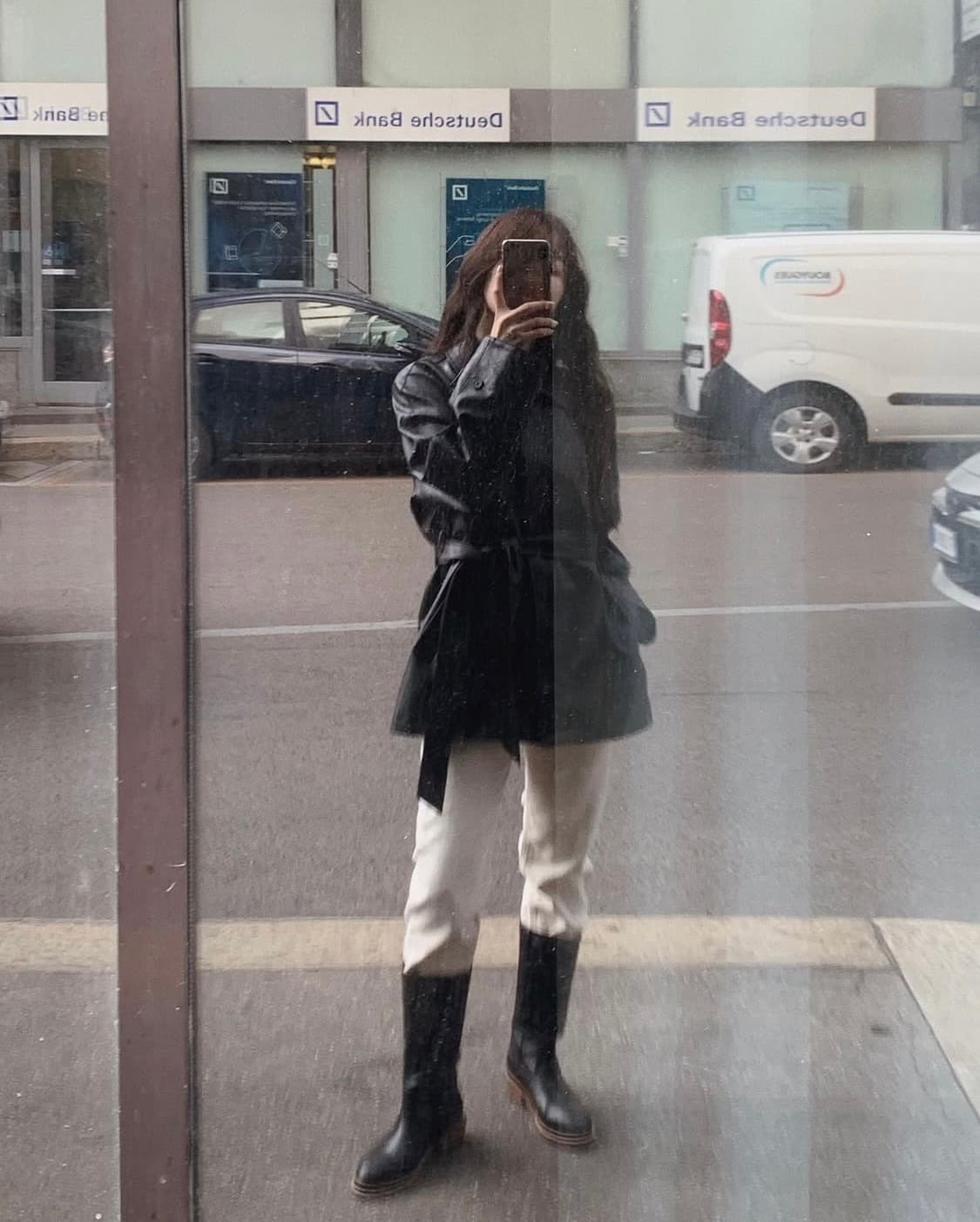 (새상품, 미착용) 슬로우앤드 베를린 비건 레더 트렌치코트 하프 블랙 봄 상품이미지7