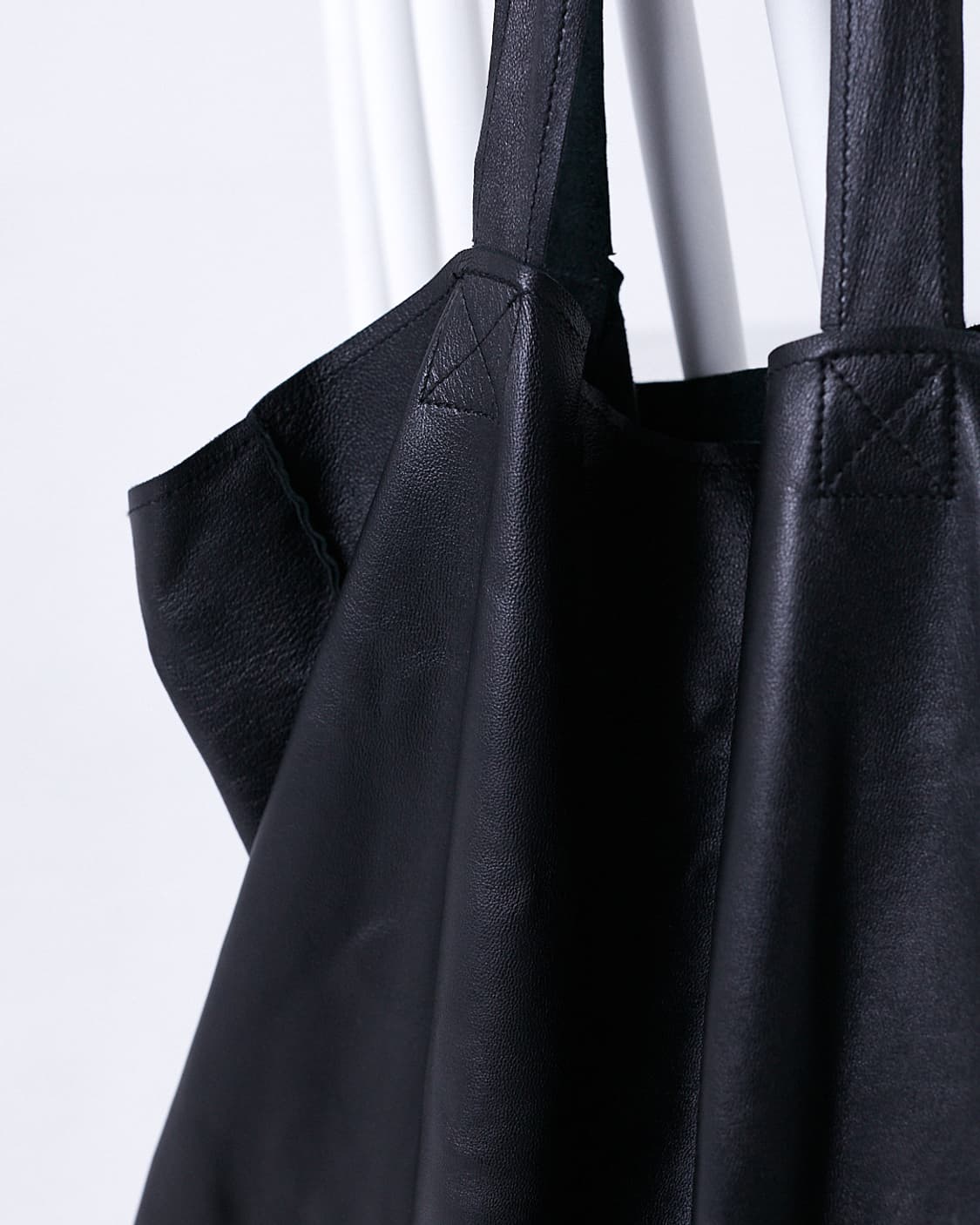Lambskin Shoulder Bag 상품이미지2