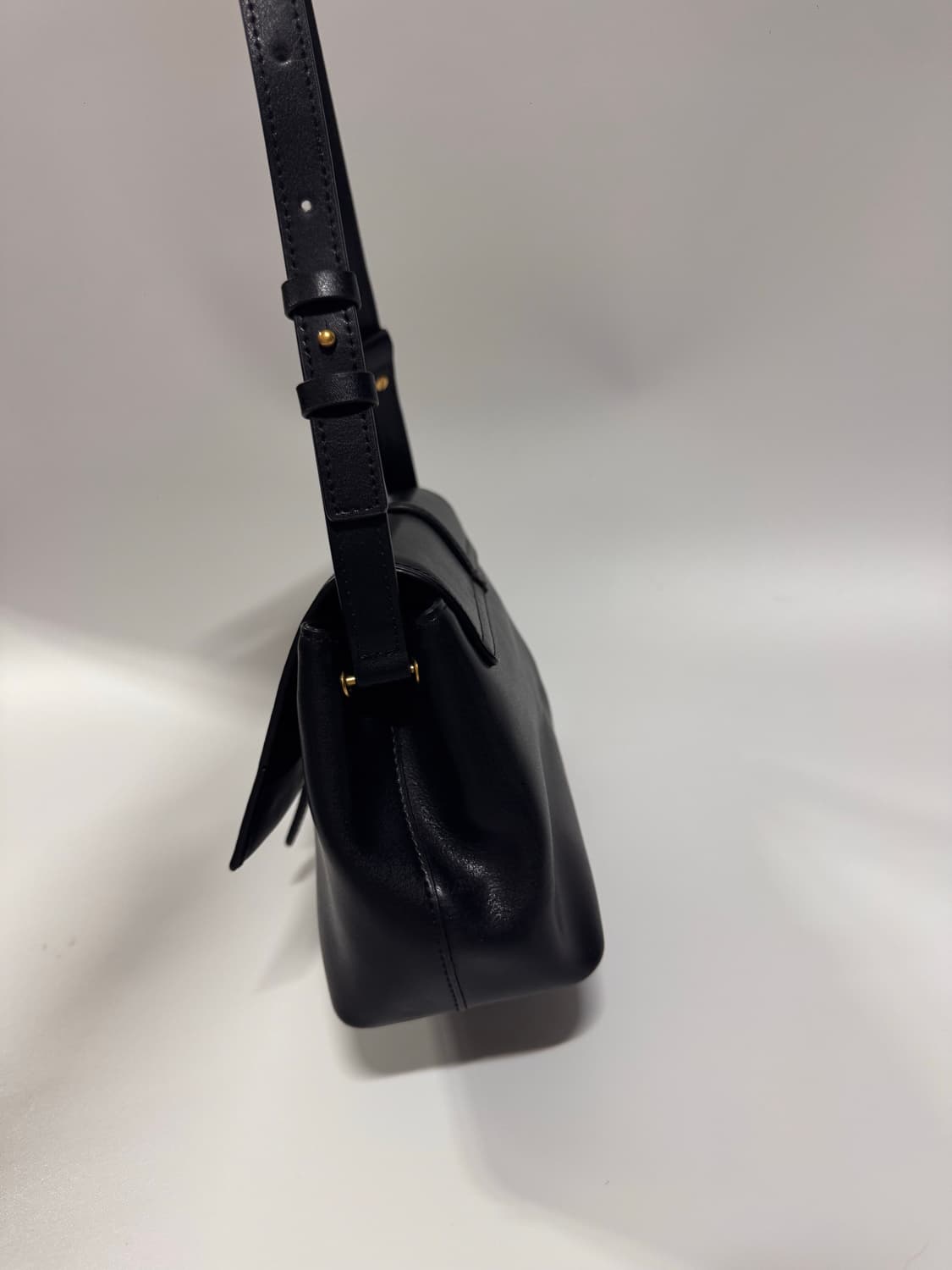 아뜰리에 드 루멘 저널백 블랙 Journal 상품이미지4