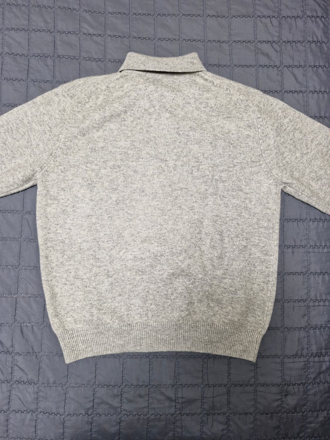 수아레 하프 집업 카라 니트 라이트그레이 상품이미지3