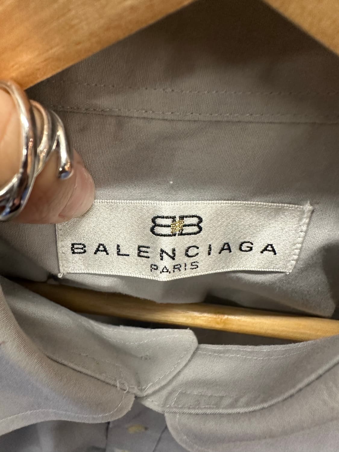 발렌시아가 그레이셔츠 상품이미지4