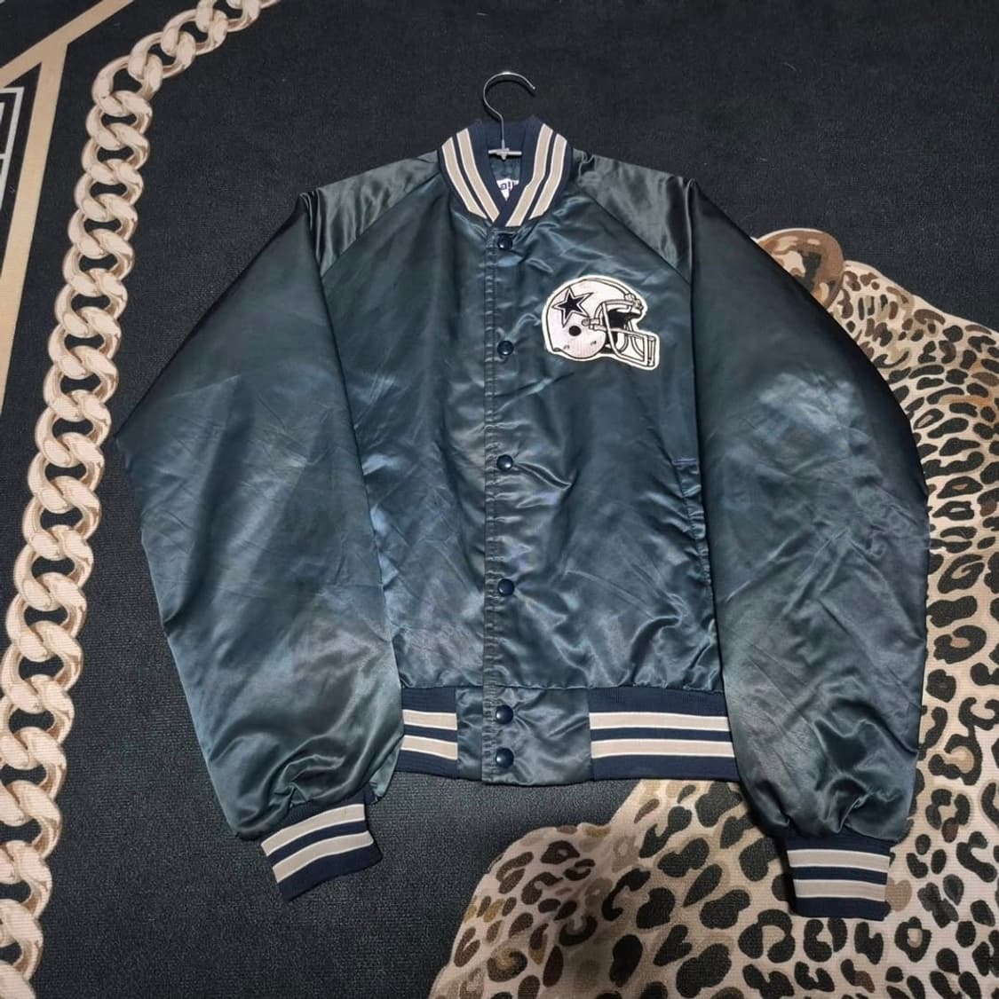 (포스트 말론 착용)90's 초크라인 댈러스 카우보이 새틴 바시티 자켓 상품이미지1