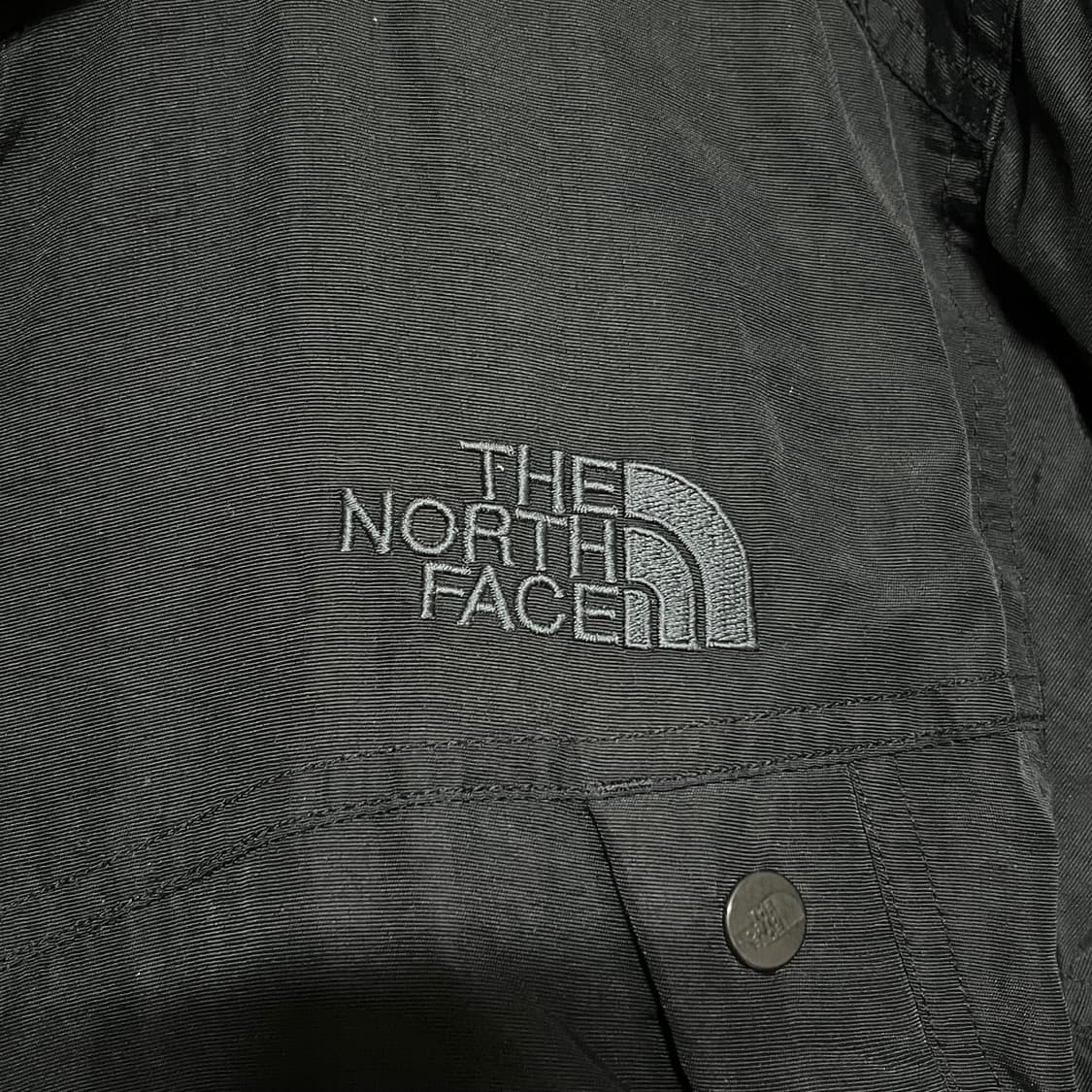 노스페이스 블랙 다운 패딩 100 상품이미지5