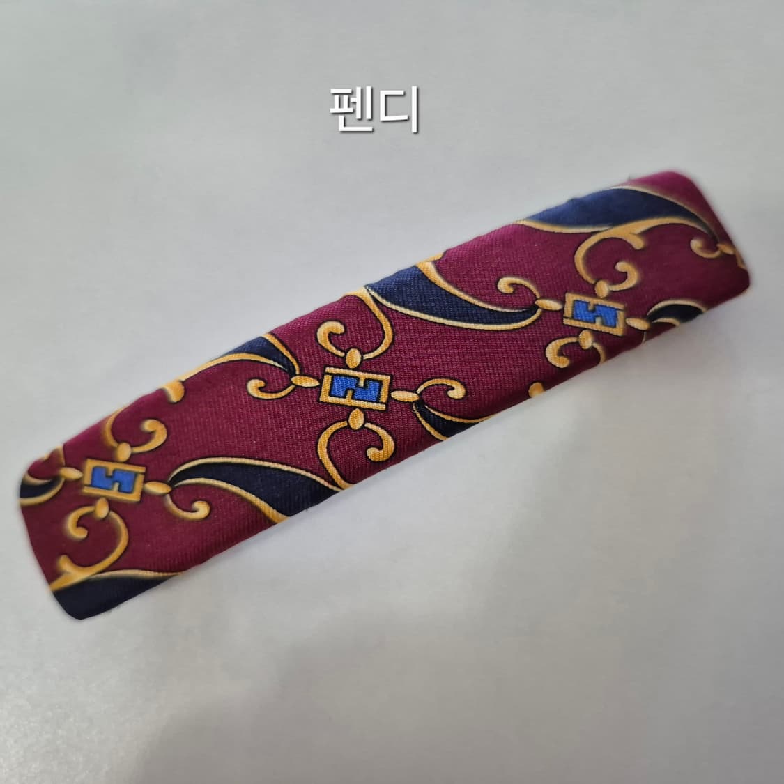 (정품원단)펜디 헤어핀 자동핀 상품이미지1