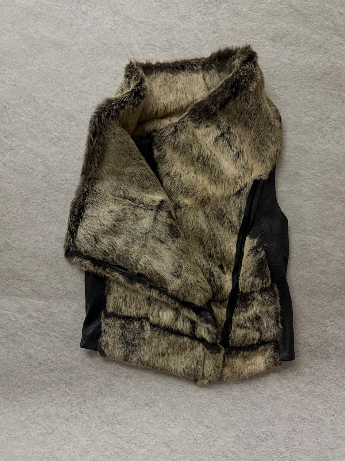 헬무트랭 래빗퍼 레더베스트 상품이미지2