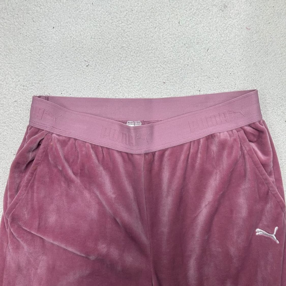 퓨마 바디웨어 벨벳 여성 벨로아 트레이닝 팬츠 핑크 100 L 상품이미지4