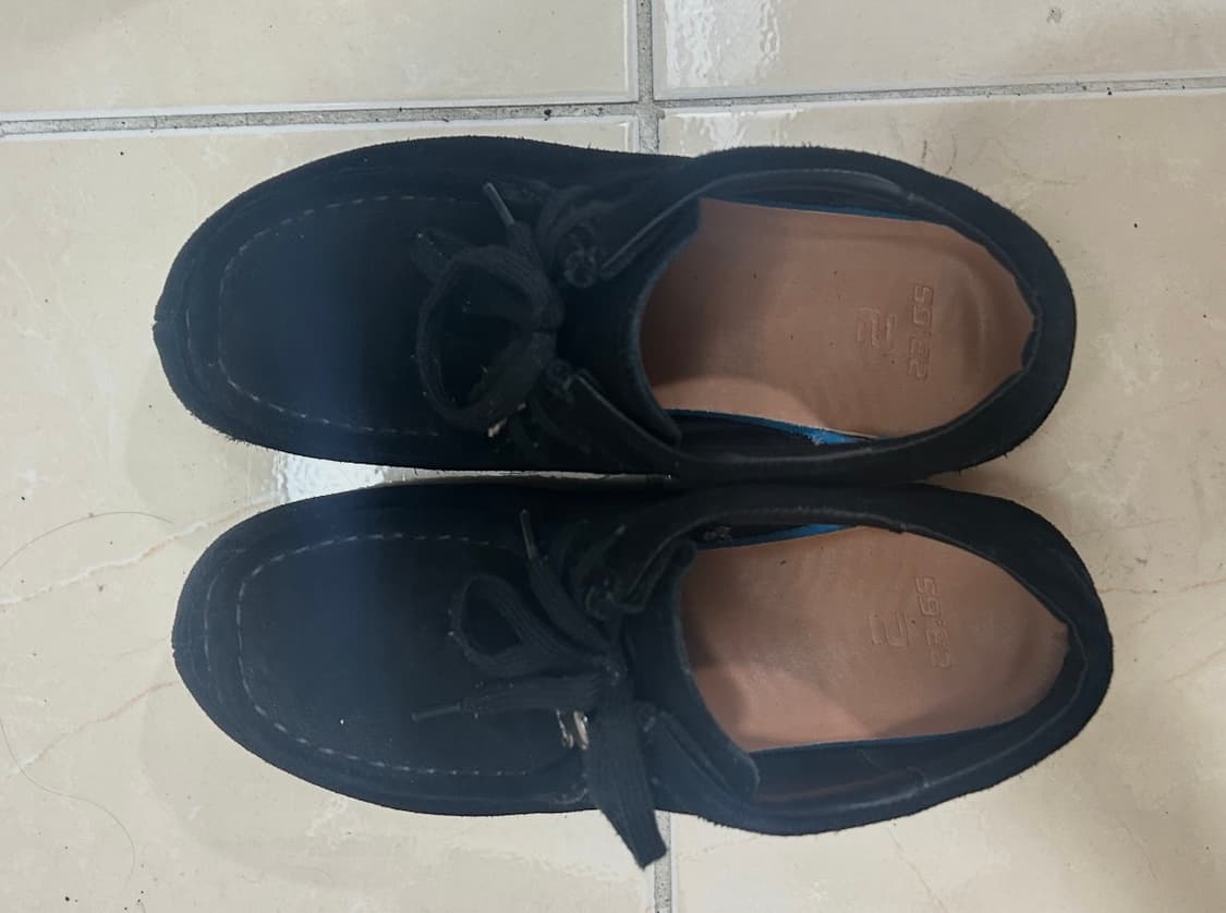 23.65 너티 왈라비 모카신 블랙 250사이즈 판매 상품이미지1