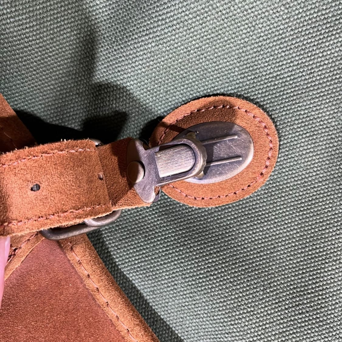 [Eddie Bauer] 에디바우어 캔버스 레더 가먼츠 백 상품이미지6