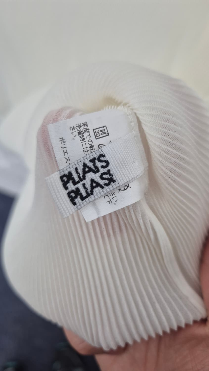 Pleats Please Issey Miyake top 상품이미지4