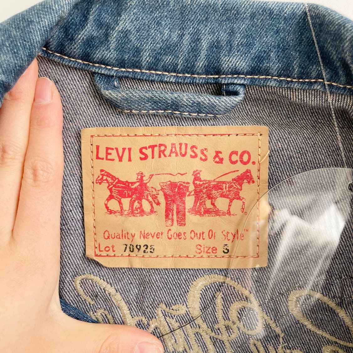 F2 리바이스 70925 데님 트러커 재킷 S사이즈 상품이미지4