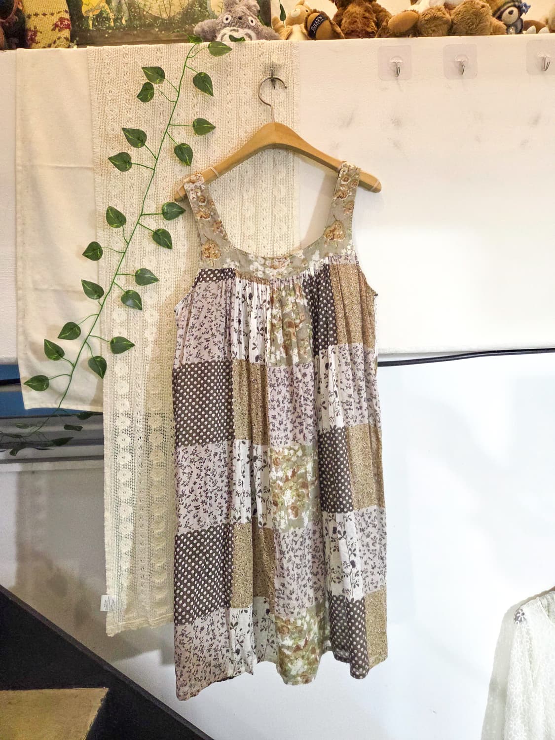 패치워크 패턴 민소매 원피스 상품이미지4