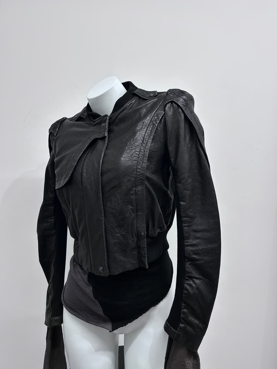 판넬 레이어드 크롭 램스킨 자켓 상품이미지3