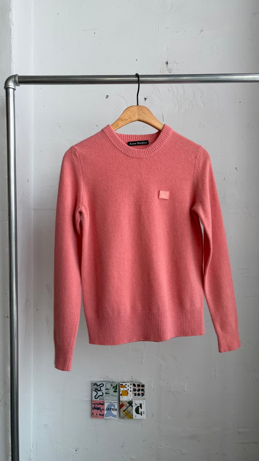 아크네 니트 상품이미지1