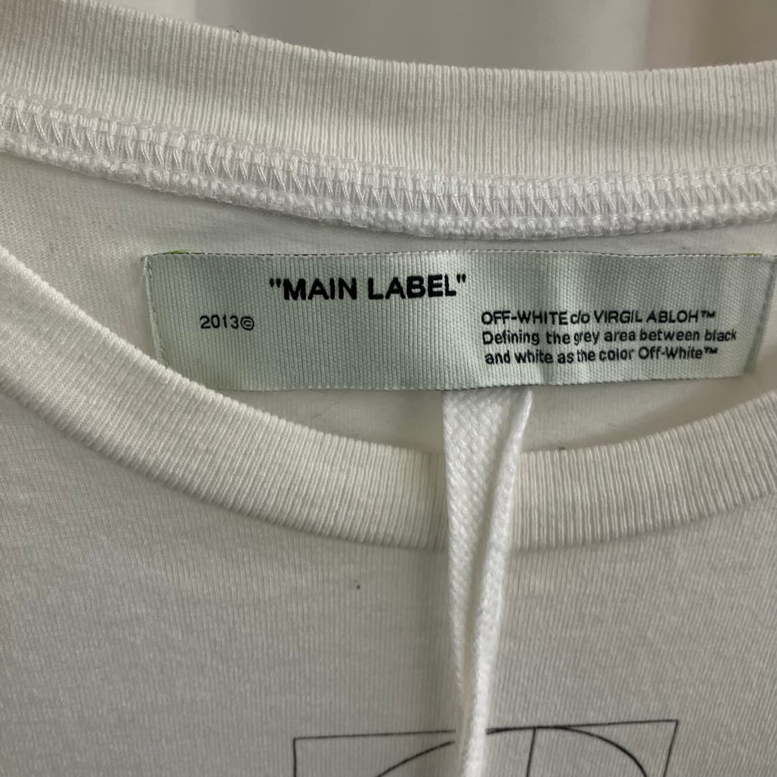 오프화이트 화이트 드리핑 애로우 인콤프 스웨트셔츠 M 상품이미지3