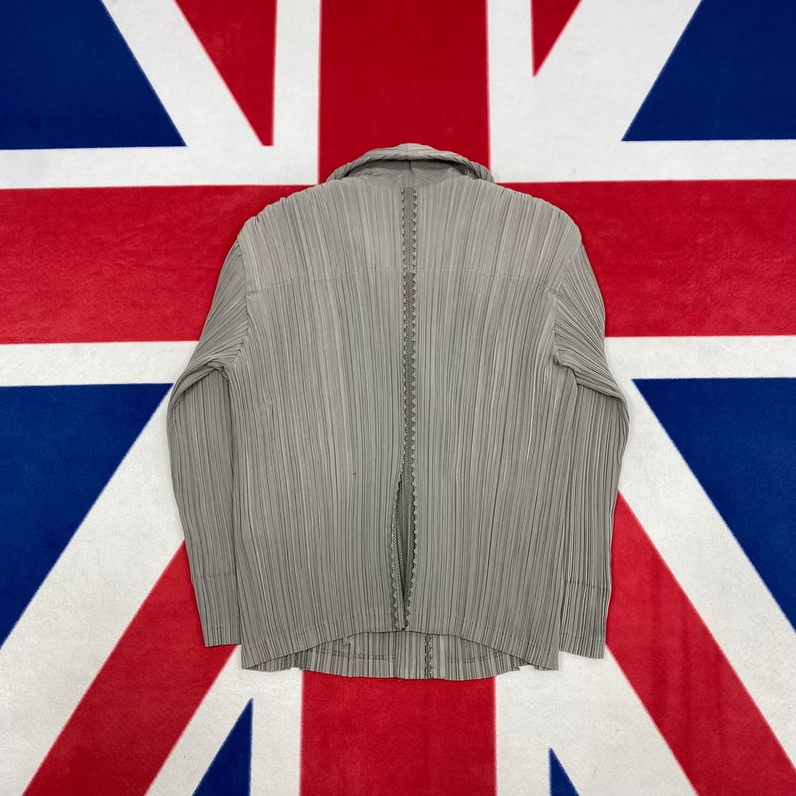 이세이미야케 FETE 플리츠자켓 3 상품이미지6