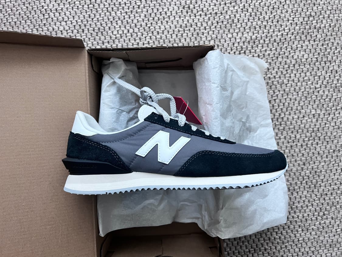 뉴발란스 720 (UL720MU1) 250사이즈 상품이미지5