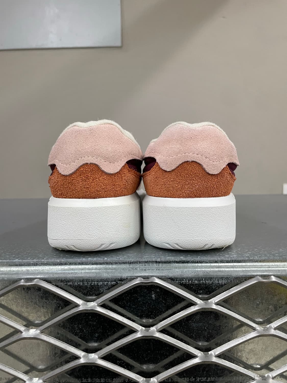 뉴발란스 302 버건디 핑크 헤이즈 245 상품이미지3