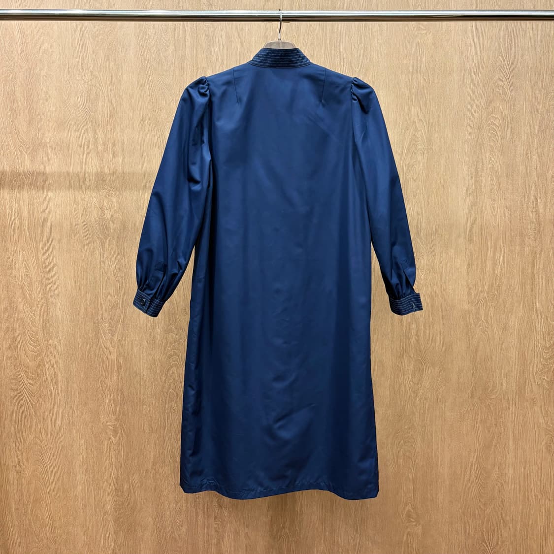 크리스찬 디올 프레타포르테 싱글 롱코트 숄더 퍼프 스티치 디테일 블루 상품이미지3