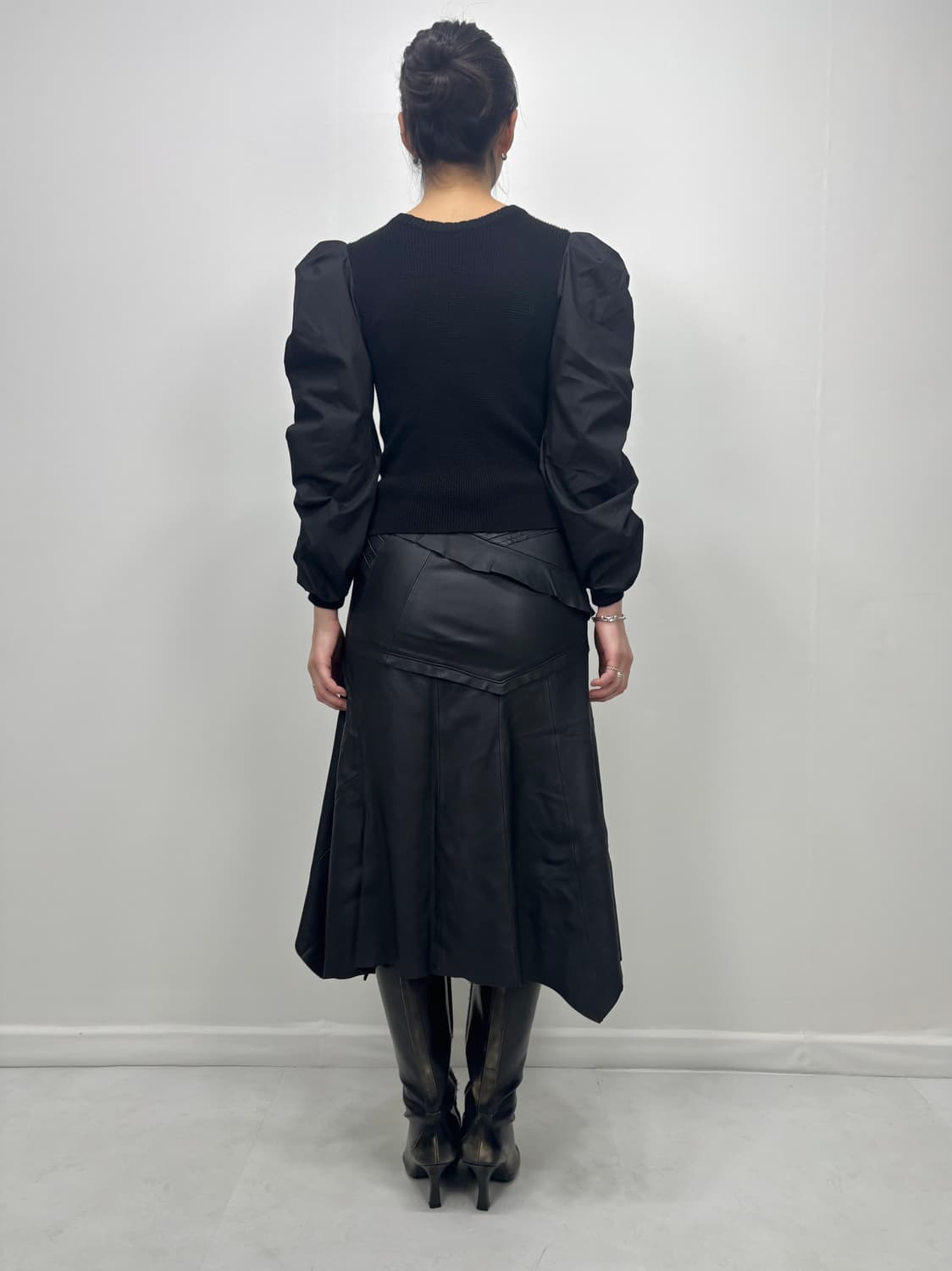 PUFFED SLEEVE SHIRRING KNIT 상품이미지6