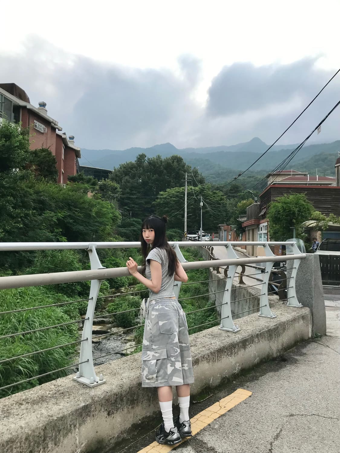 블랙업 크롭탑 상품이미지2