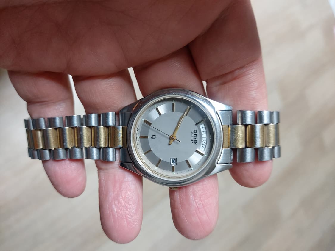 씨티즌 쿼츠 콤비 데이 데이트  상품이미지2