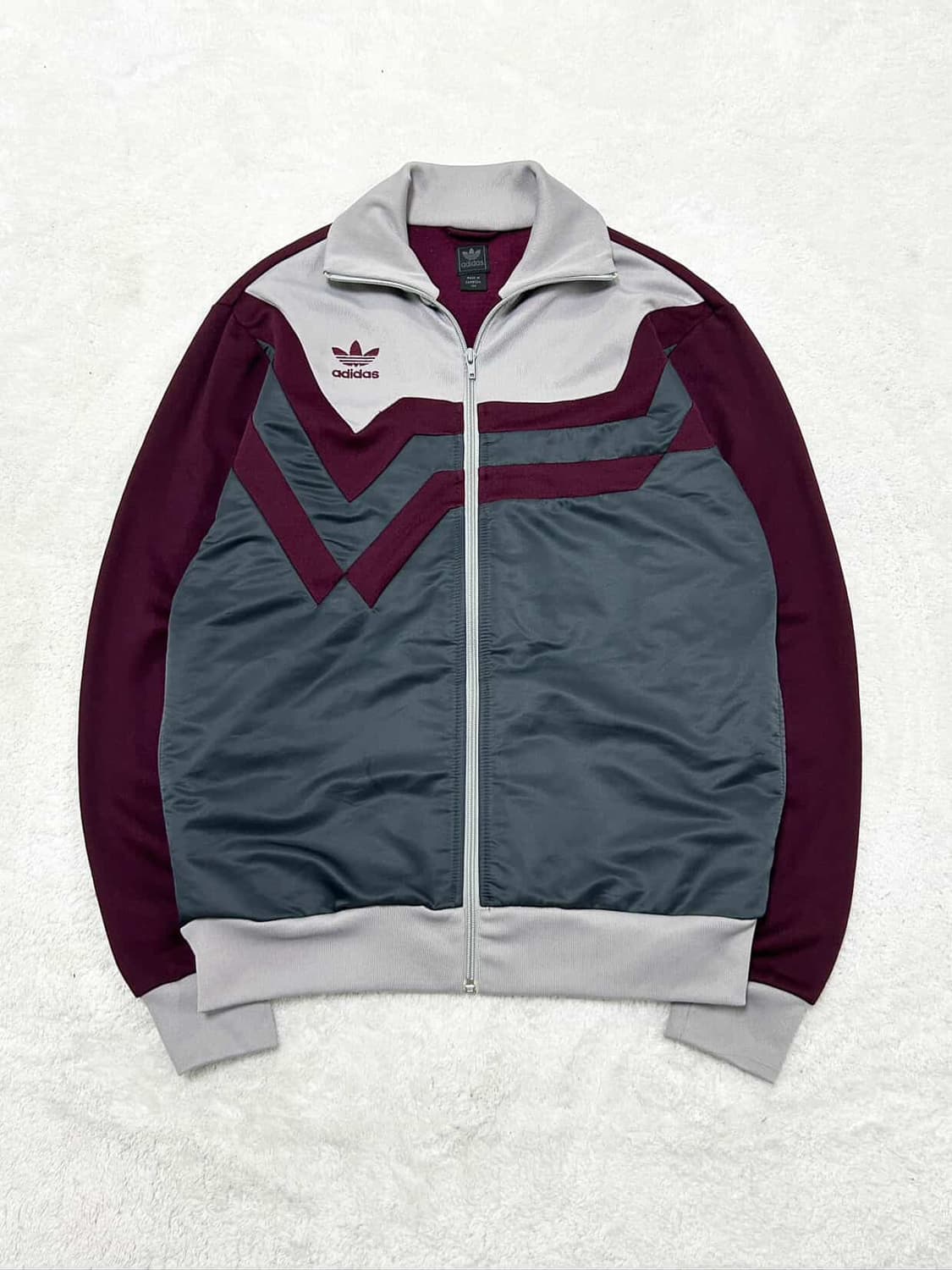 아디다스 자수로고 버건디 배색 져지 상품이미지5
