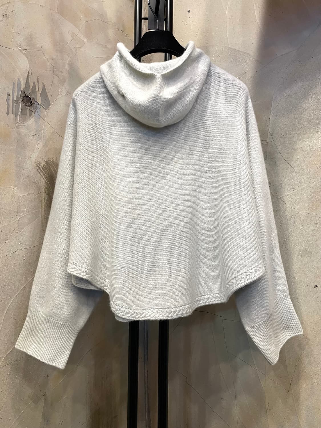 캐시미어 100% 숄 크롭 후드 상품이미지4