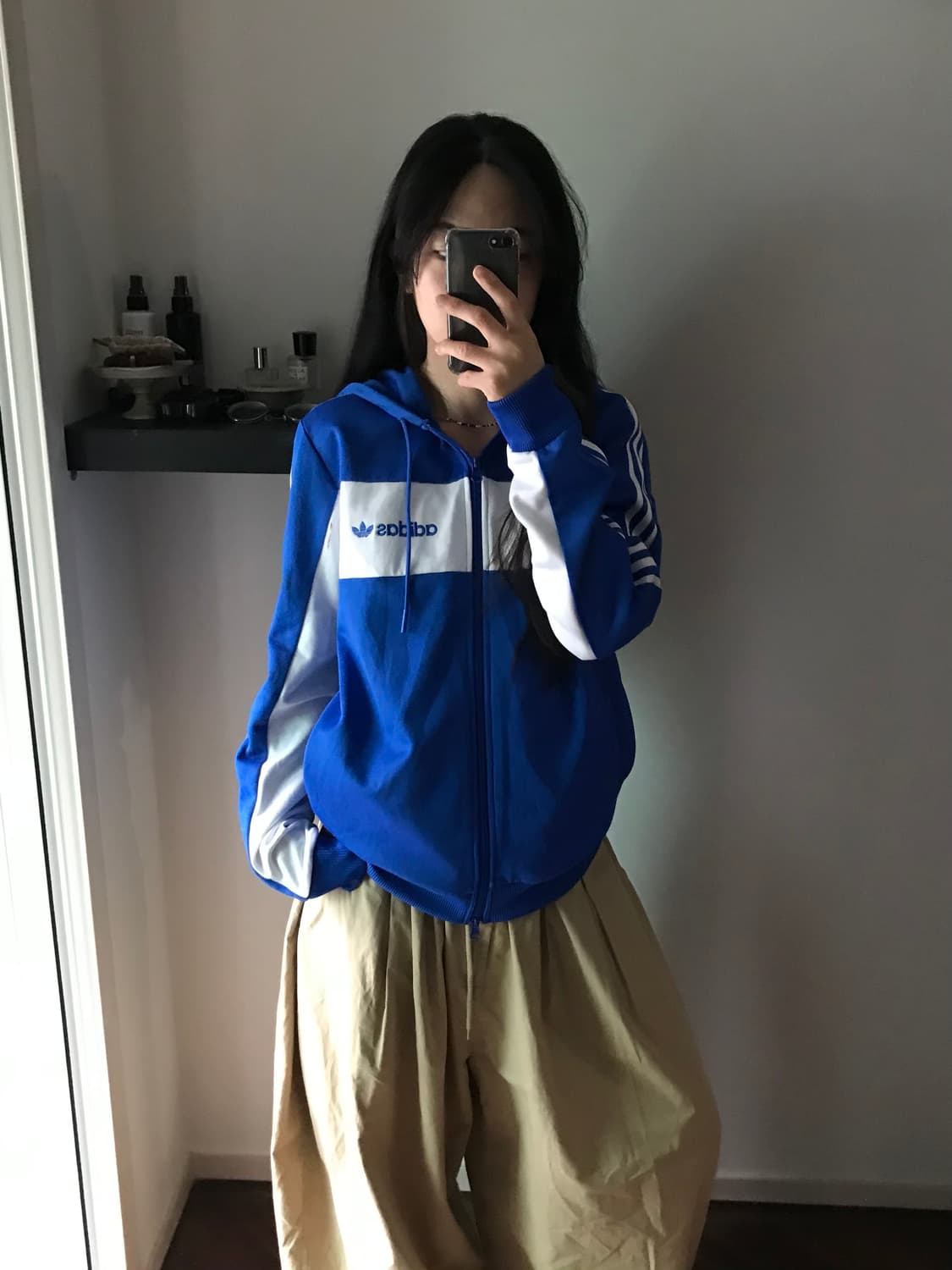 아디다스 스펠아웃 블루 화이트 후드 트랙탑 져지 상품이미지4