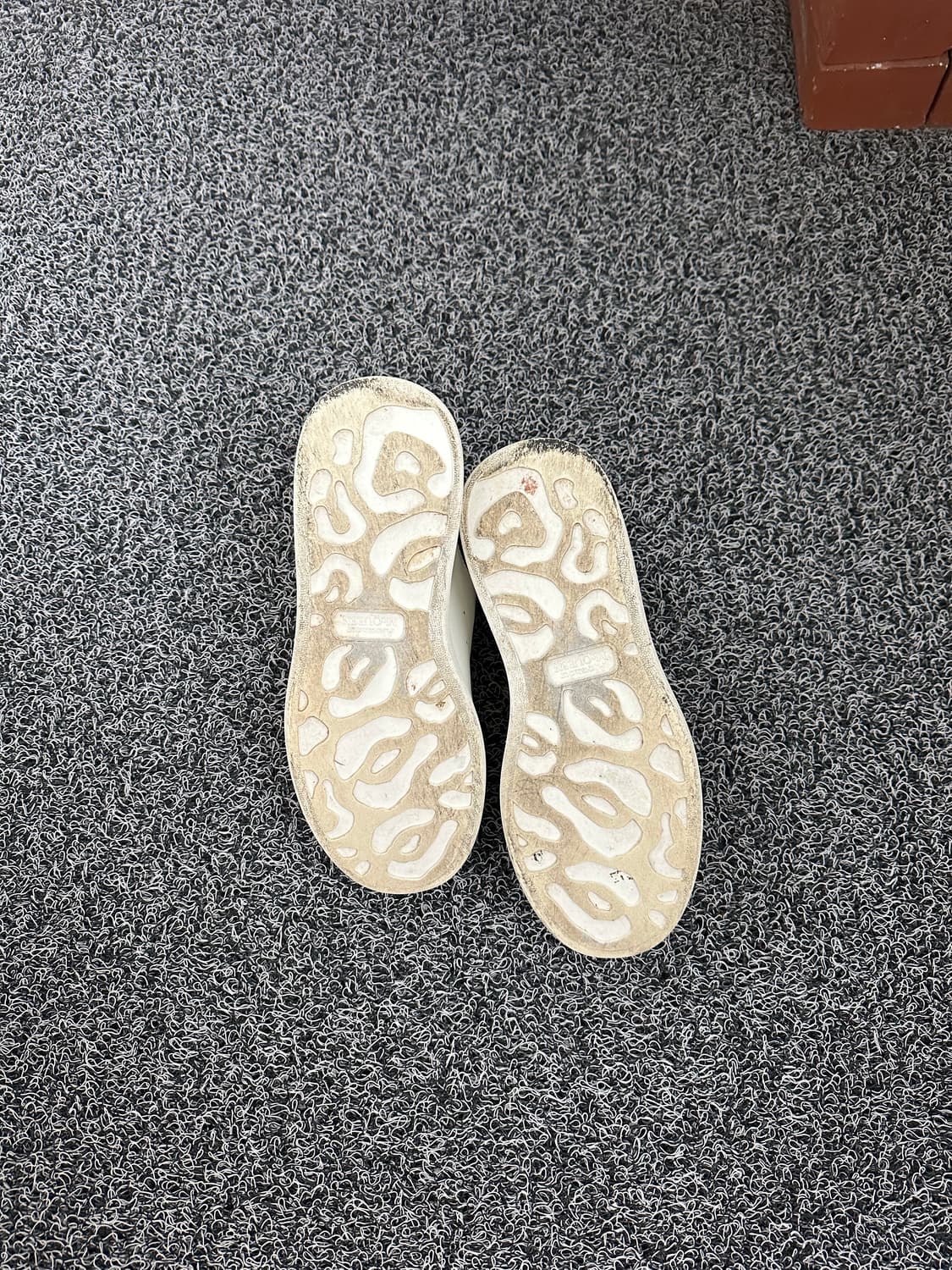 알렉산더 맥퀸 오버솔 스니커즈 40 상품이미지7