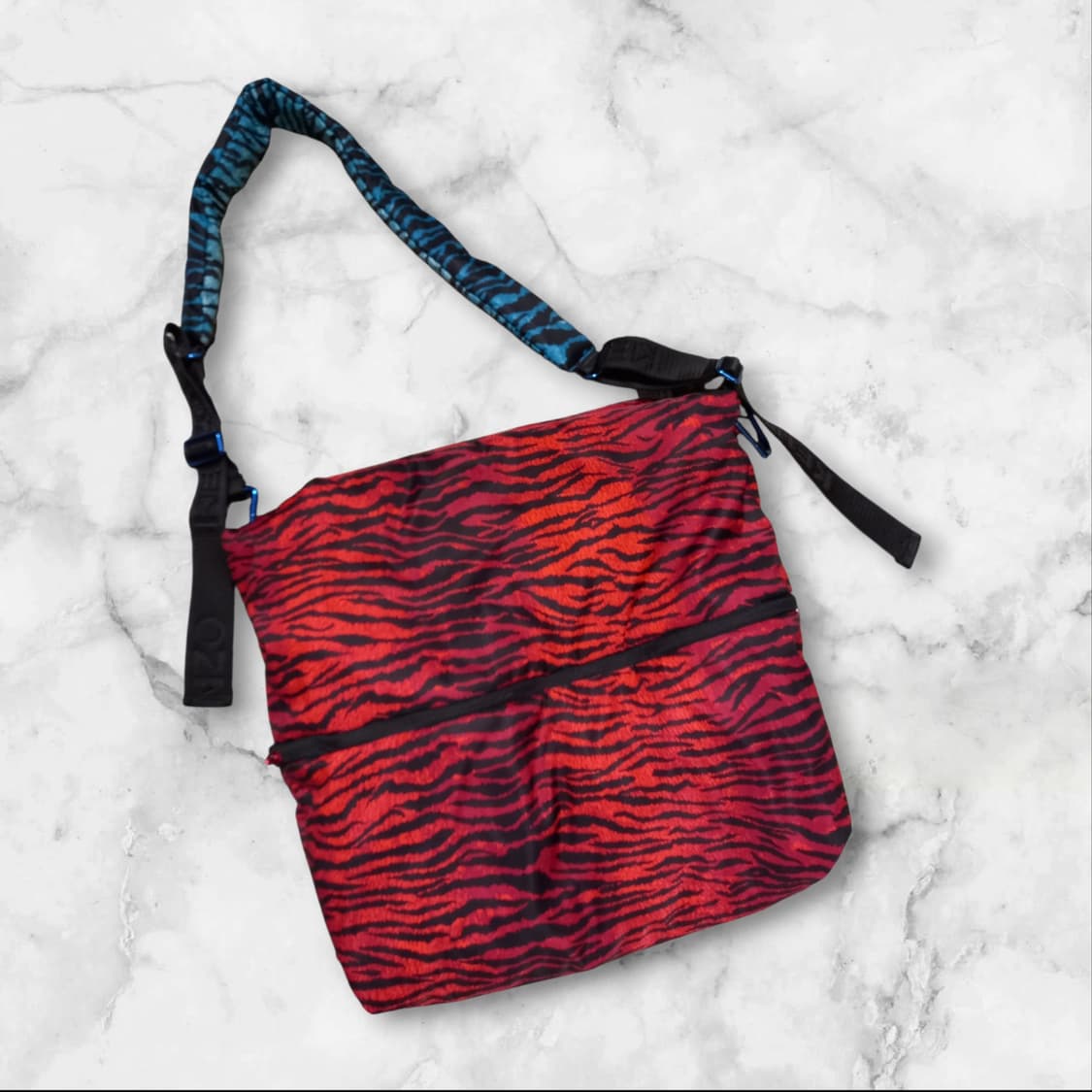 KENZO H&M 콜라보 숄더백 상품이미지1