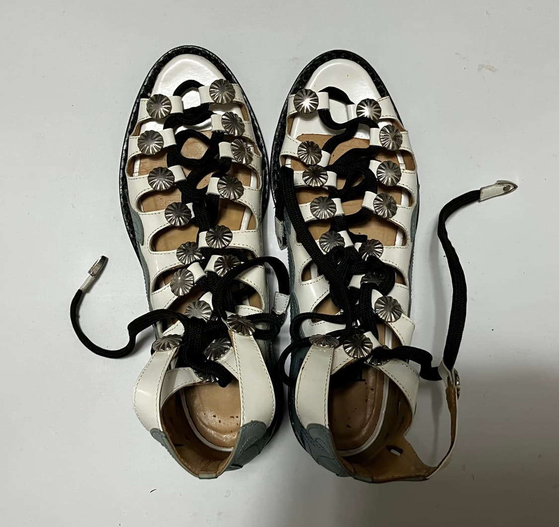 토가 풀라 컷아웃 글레디에이터 샌들 상품이미지2