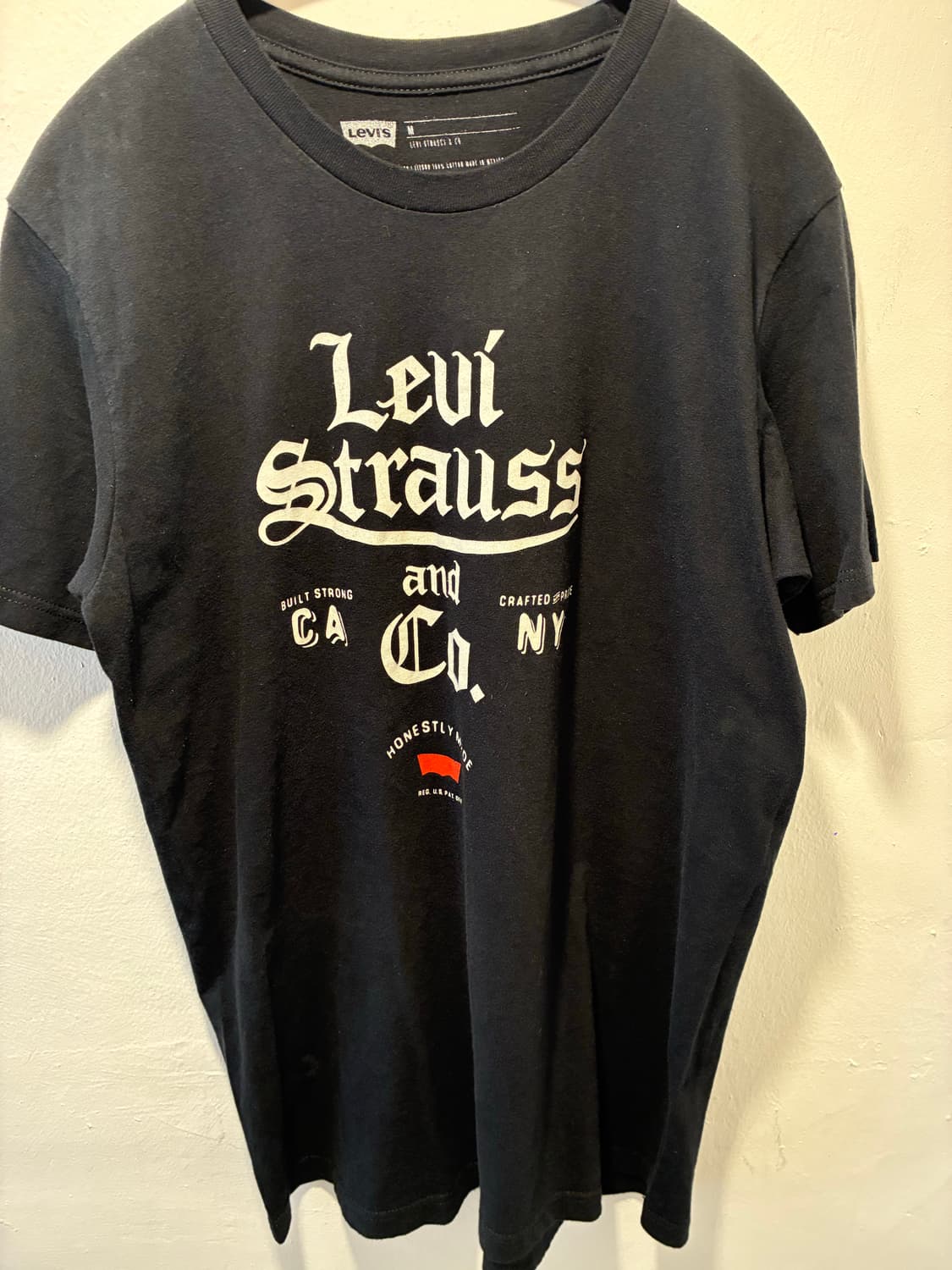 리바이스  Built Strong T 상품이미지2