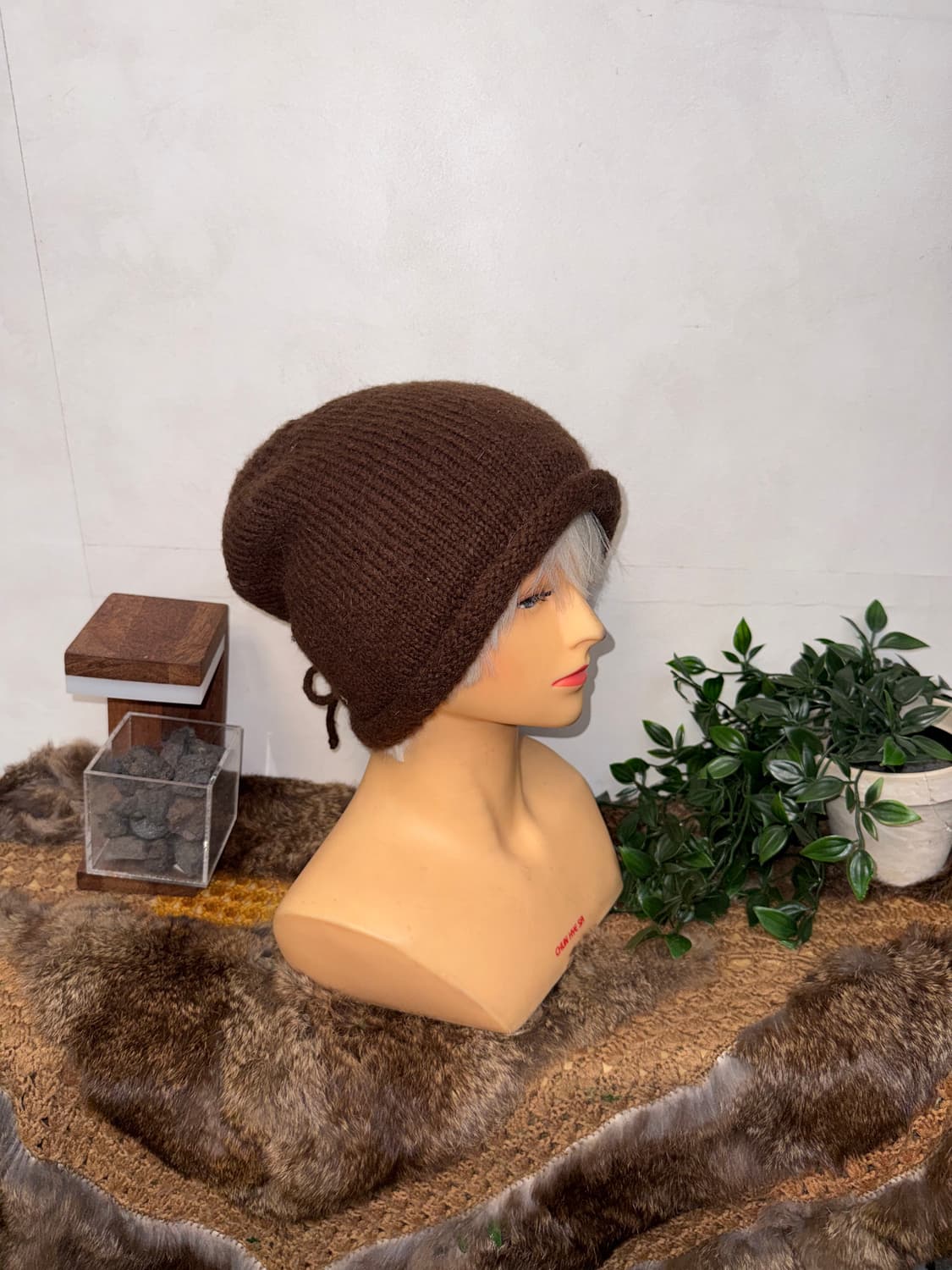 Dark brown back ribbon loose knit beanie 상품이미지4