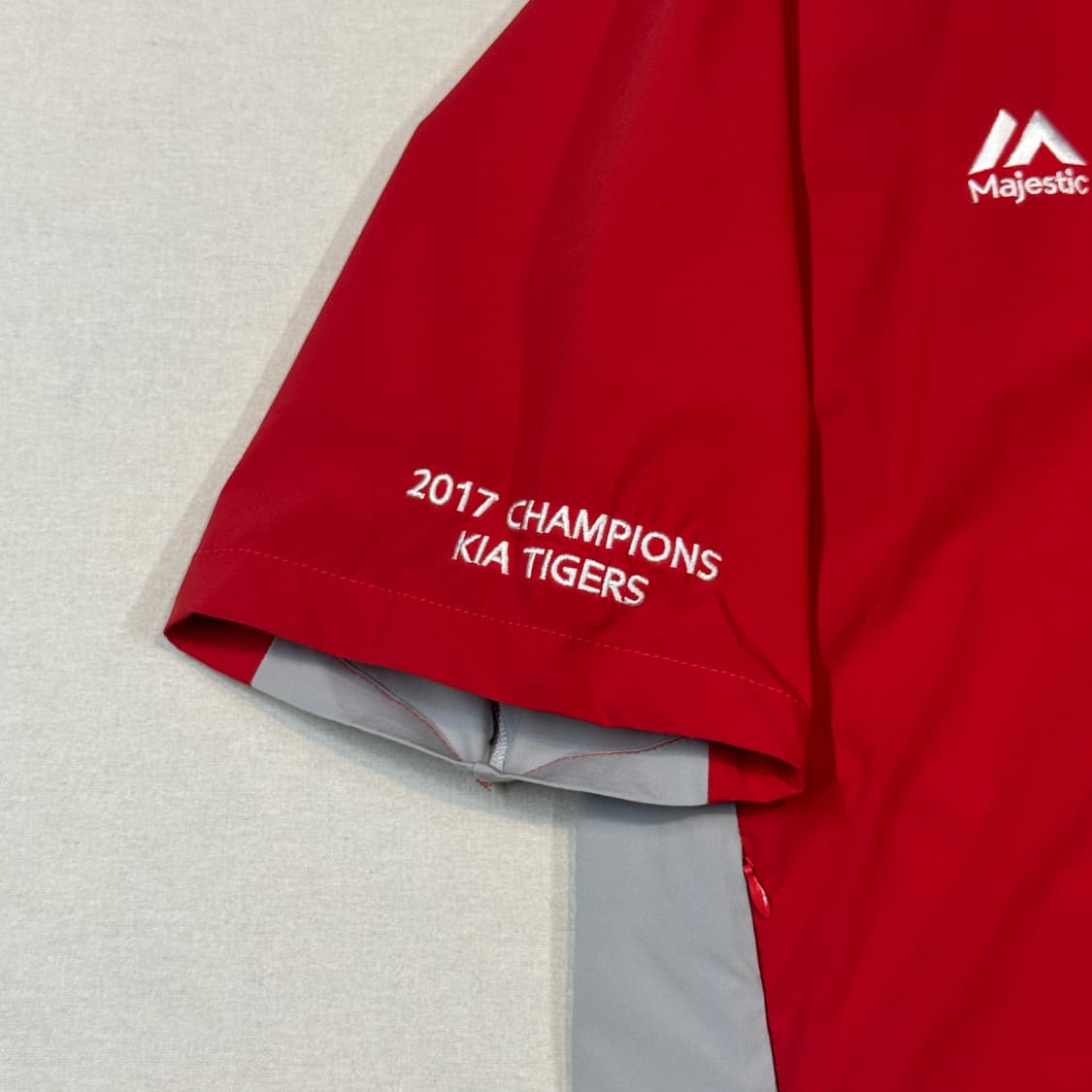 L) 마제스틱 기아 타이거즈 2018 반집업 반팔 바람막이 상품이미지3
