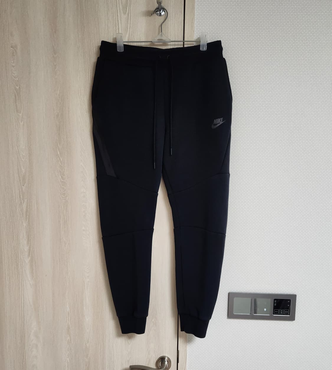 나이키 테크팩 조거팬츠 상품이미지1