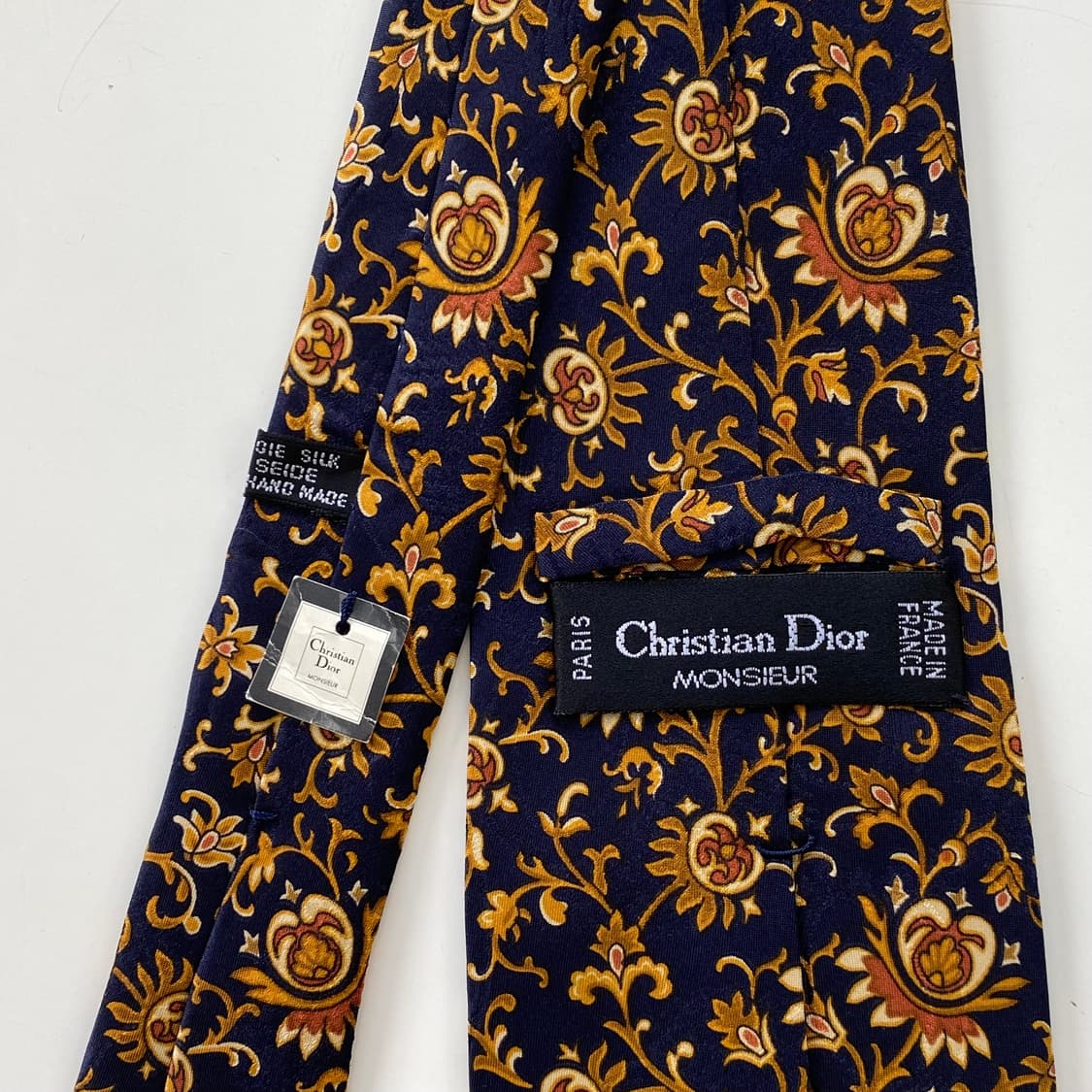 택달린 미사용품 크리스찬 디올(Dior) 정품 명품넥타이 상품이미지5