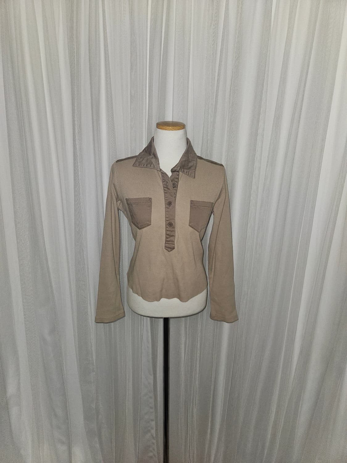 elfin doll 긱시크 라떼갸루 y2k 베이지 더블 포켓 카라 니트 상품이미지1