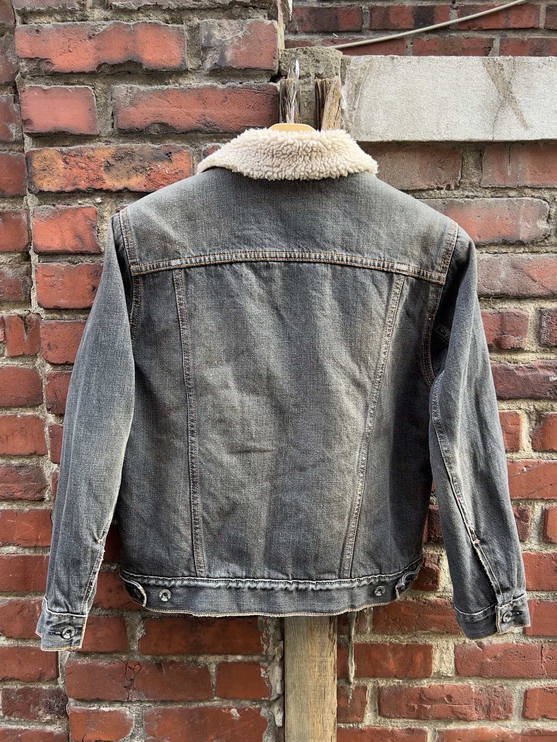 리바이스 블랙 데님 쉐르파 트러커 자켓 상품이미지5