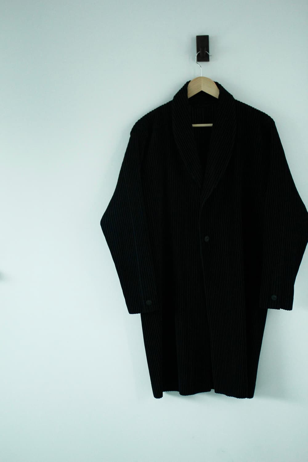 Homme Plisse Black Coat 상품이미지5