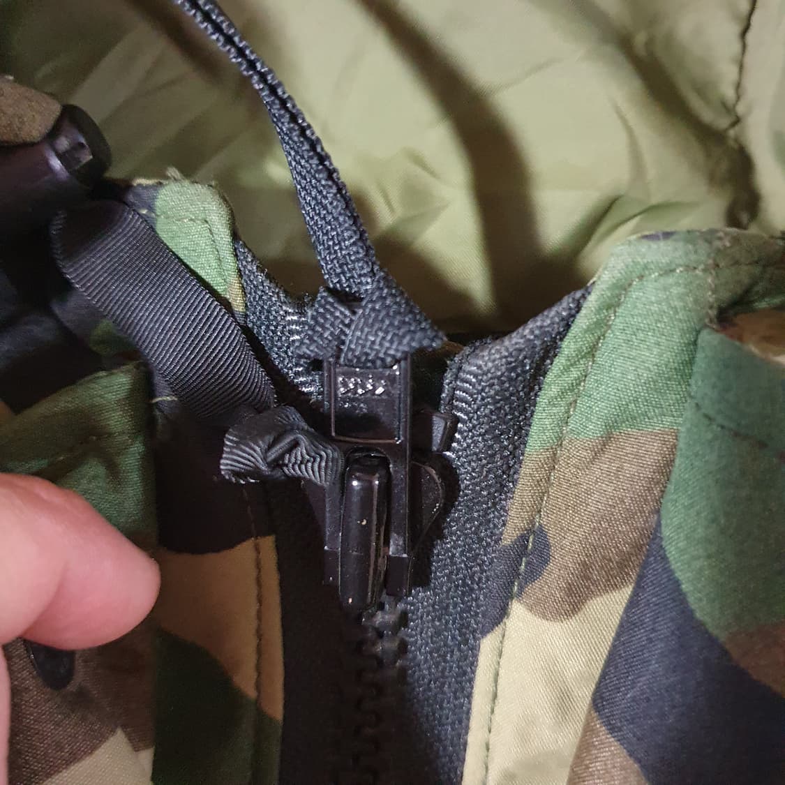 데드스탁 XL-R 새상품급 미군 우드랜드 고어텍스 자켓 바람막이 상품이미지4