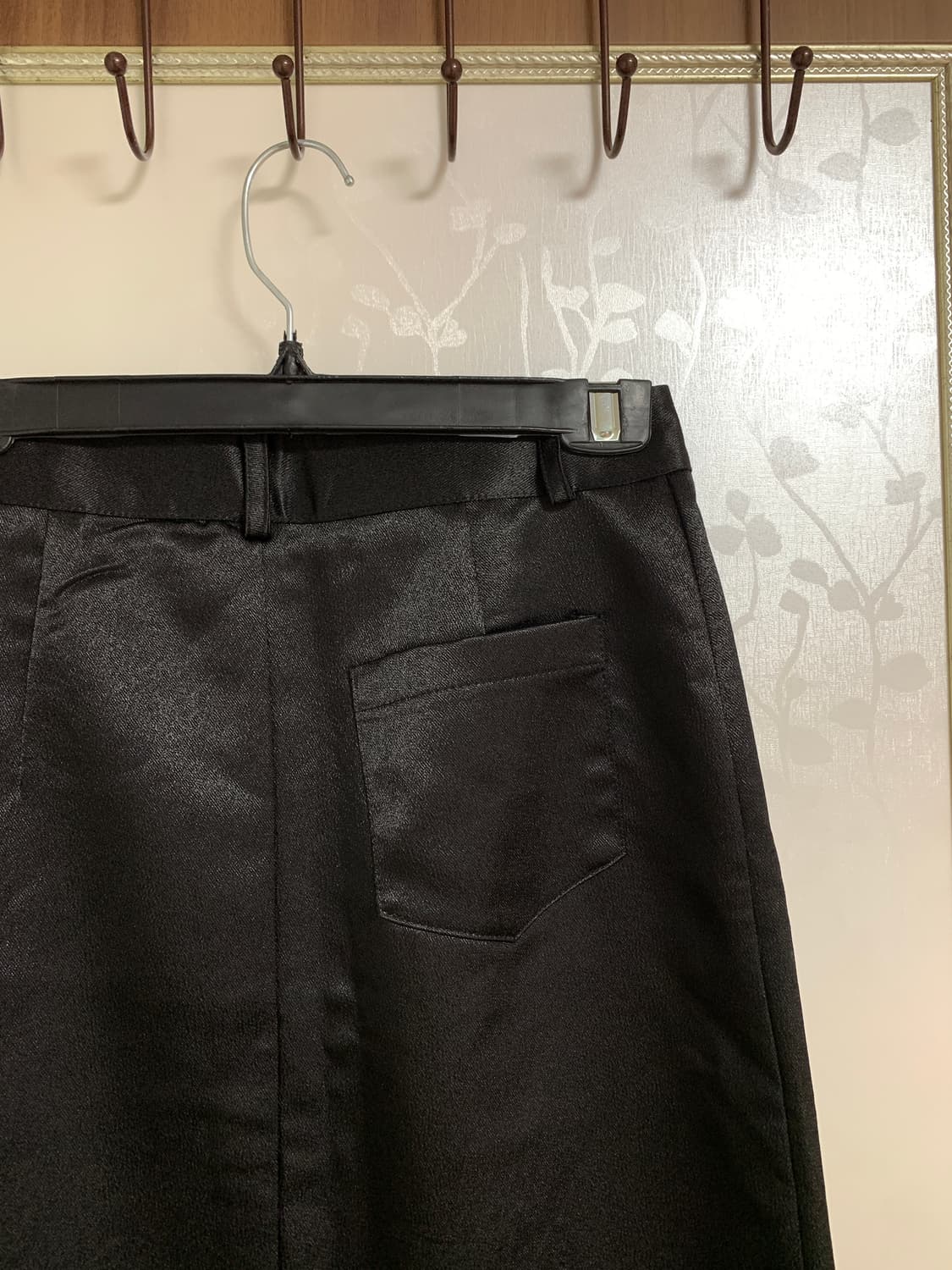 보헤미안 서울 새틴 롱 스커트 상품이미지3