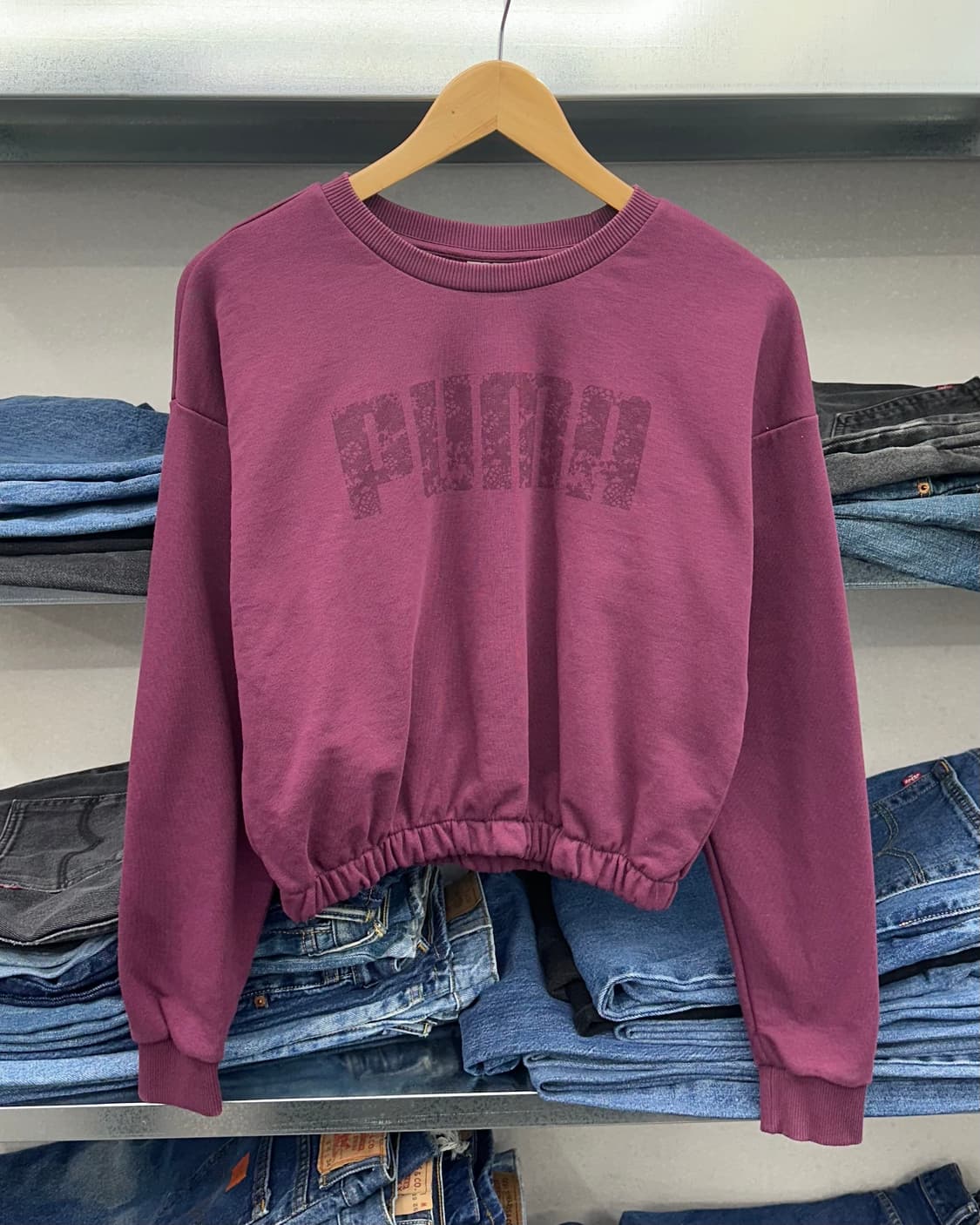 (WOMEN)퓨마 크롭 맨투맨-M1747 상품이미지2